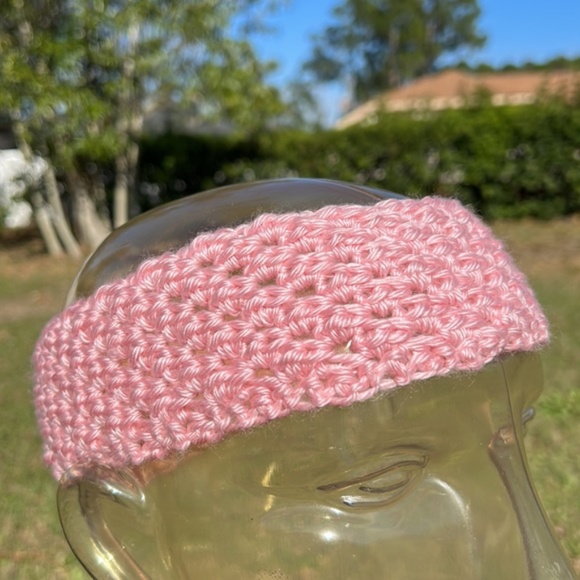 New hand crafted pink headband - Picture 8 of 8